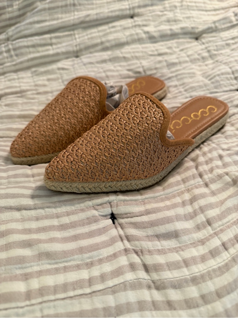Ccocci camel raffia woven mules Annabelle size 7.5 new